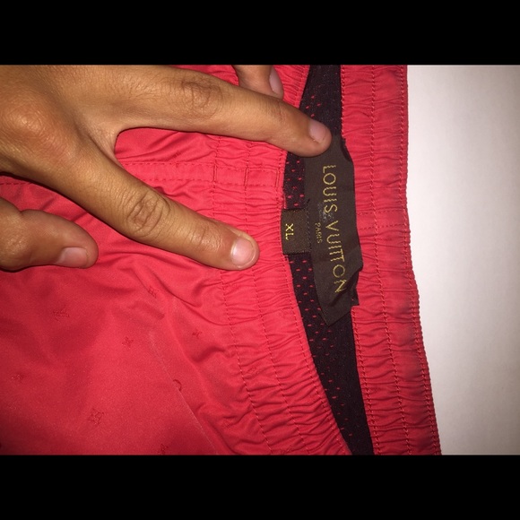 Louis Vuitton Shorts - Picture 4 of 6